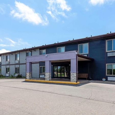 Clarion Pointe Hotell Tomah Exteriör bild