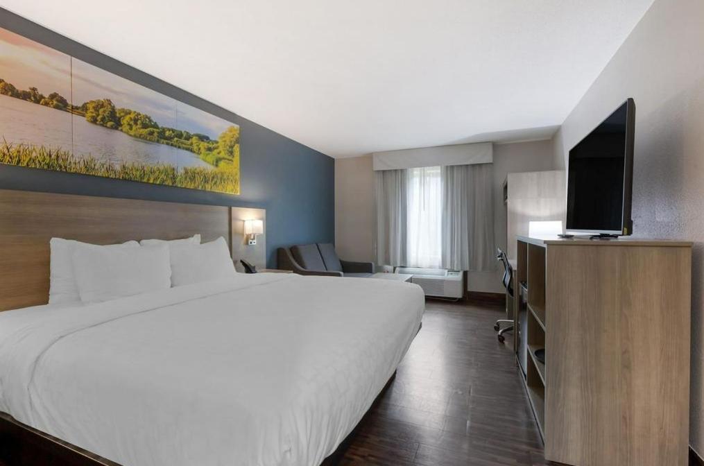 Clarion Pointe Hotell Tomah Exteriör bild